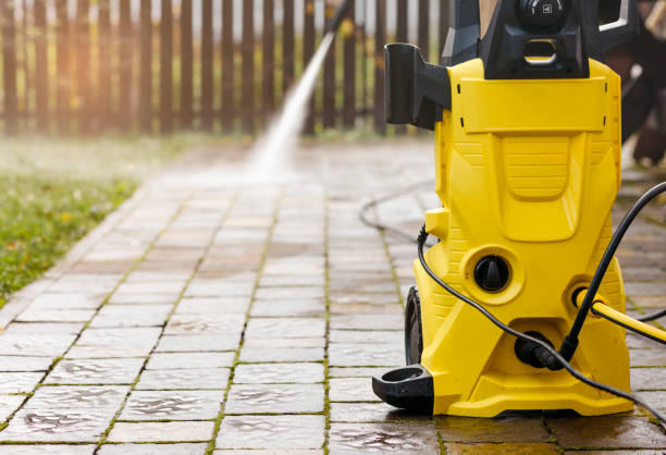 Best Patio and Deck Pressure Washing  in Linden, AL