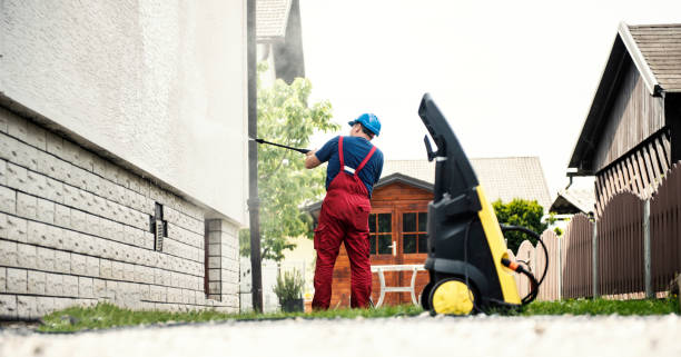 Best Pool Deck Cleaning  in Linden, AL